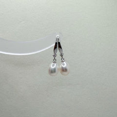 Seedless Pearl Earhook Collection Freshwater Seedless Pearl White Color (9-11mm)
