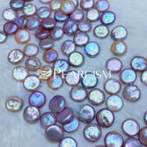 Button (3 small button shape pearls)