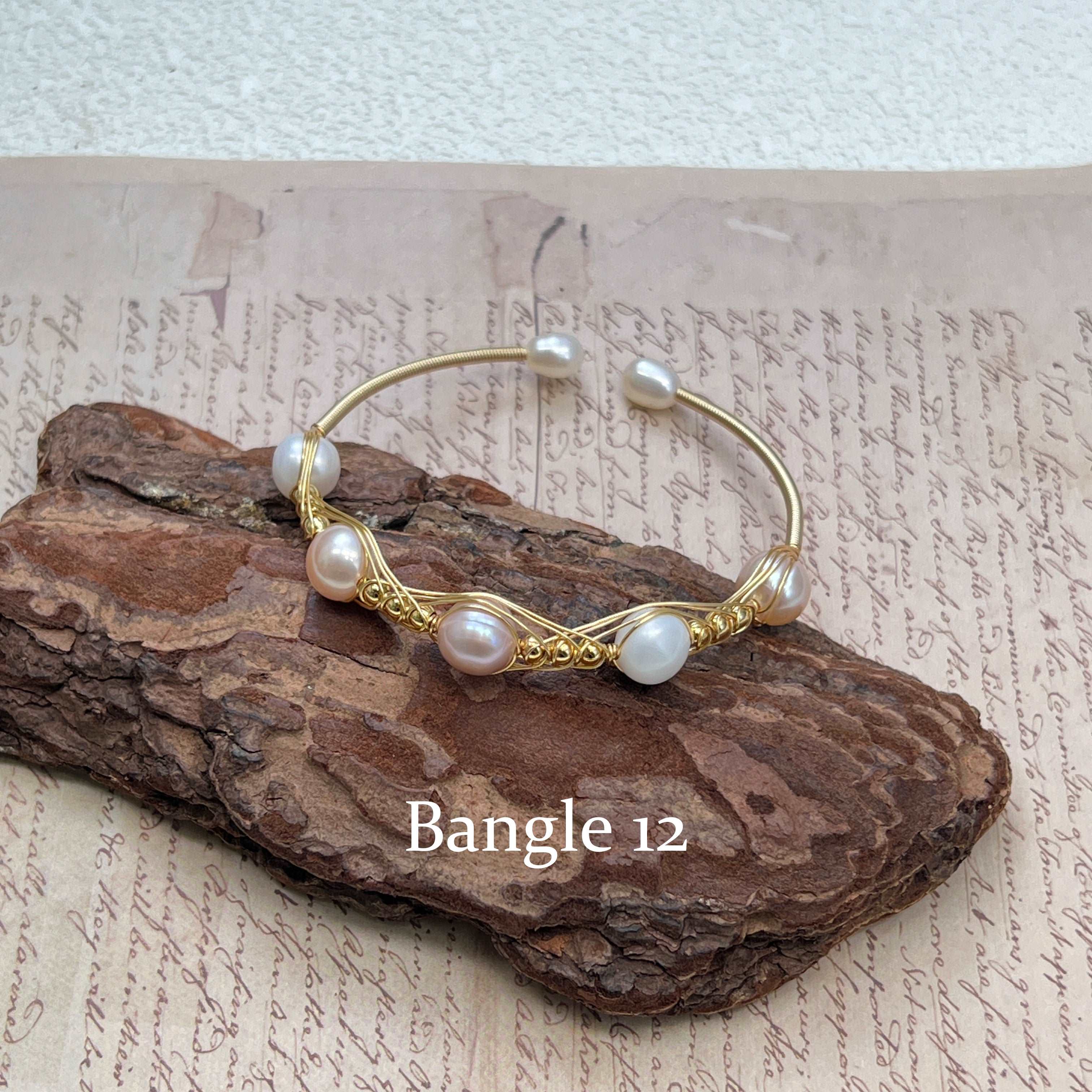 【Wire Wrapping Bangle】 Fresh Water Pearl Wire Wrapping Bangle