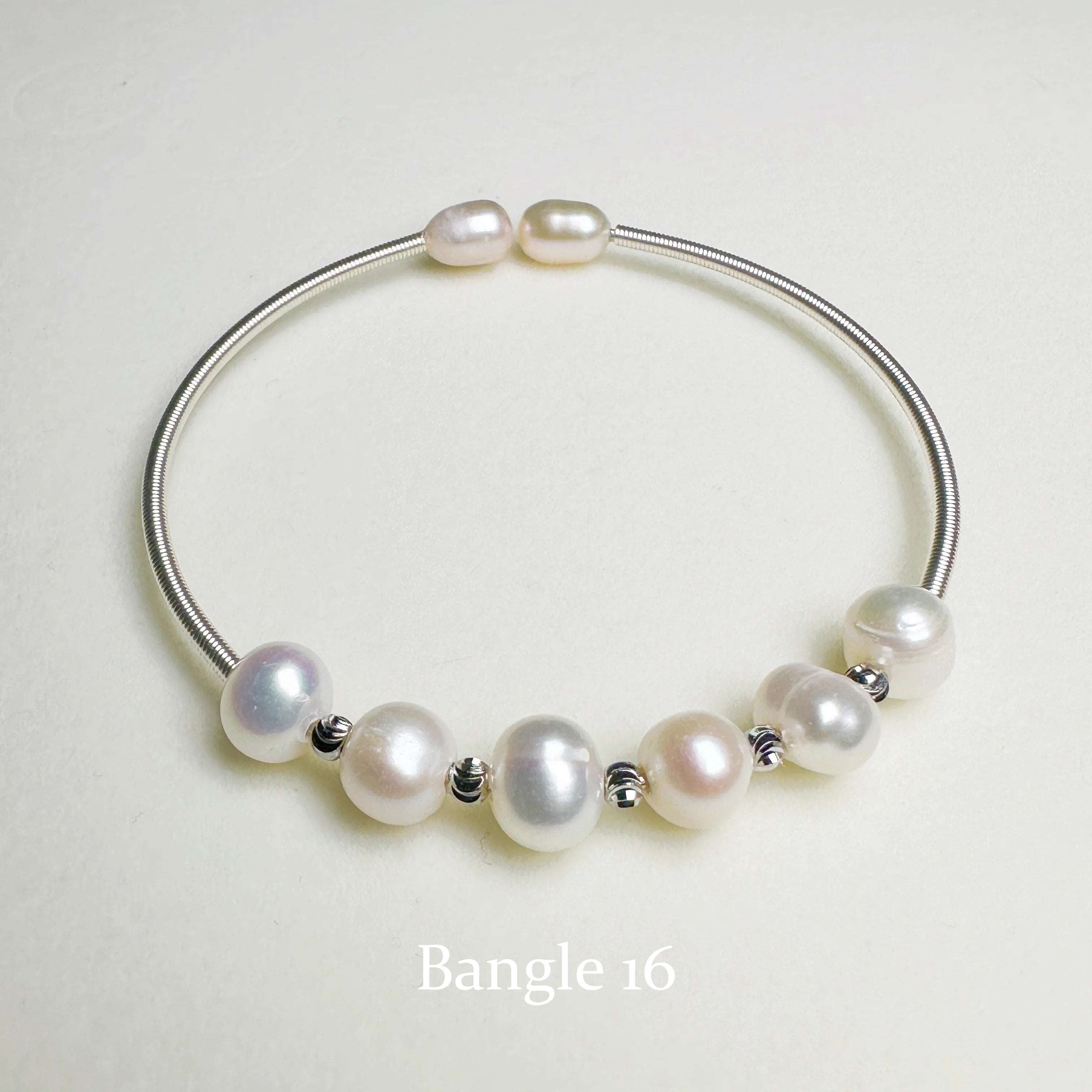 【Wire Wrapping Bangle】 Fresh Water Pearl Wire Wrapping Bangle