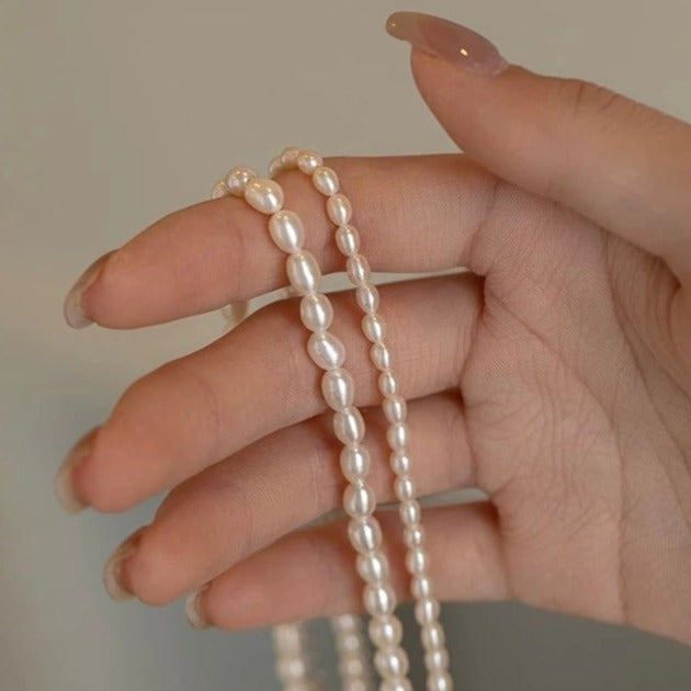 Extremely small grain pearl necklace with natural freshwater pearls, high-quality and luxurious French style collarbone chain