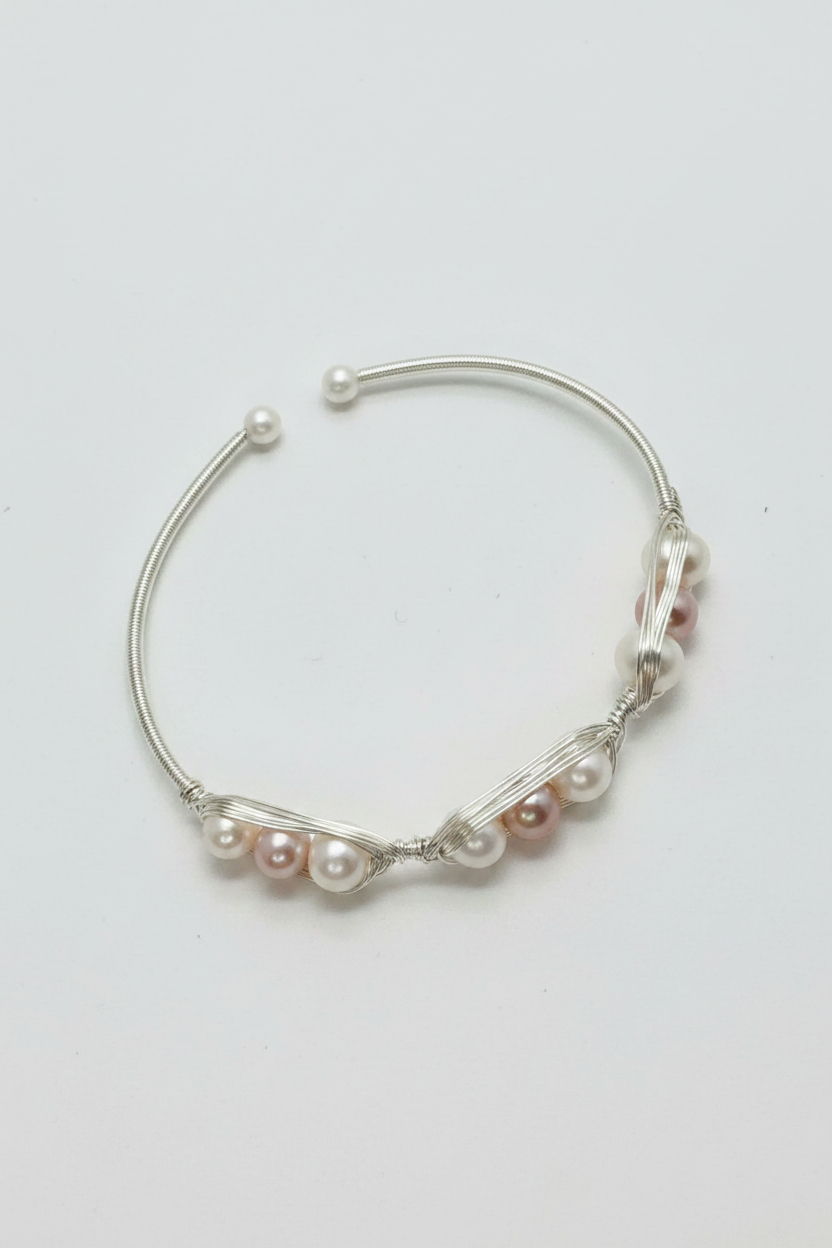 Pearl Bangle  with  Freshwater Baroque pearl gift  (1 King Pearl + 1 Edison Pearl) [Open in live]｜Freshwater  Pearl Bangle Adjustable
