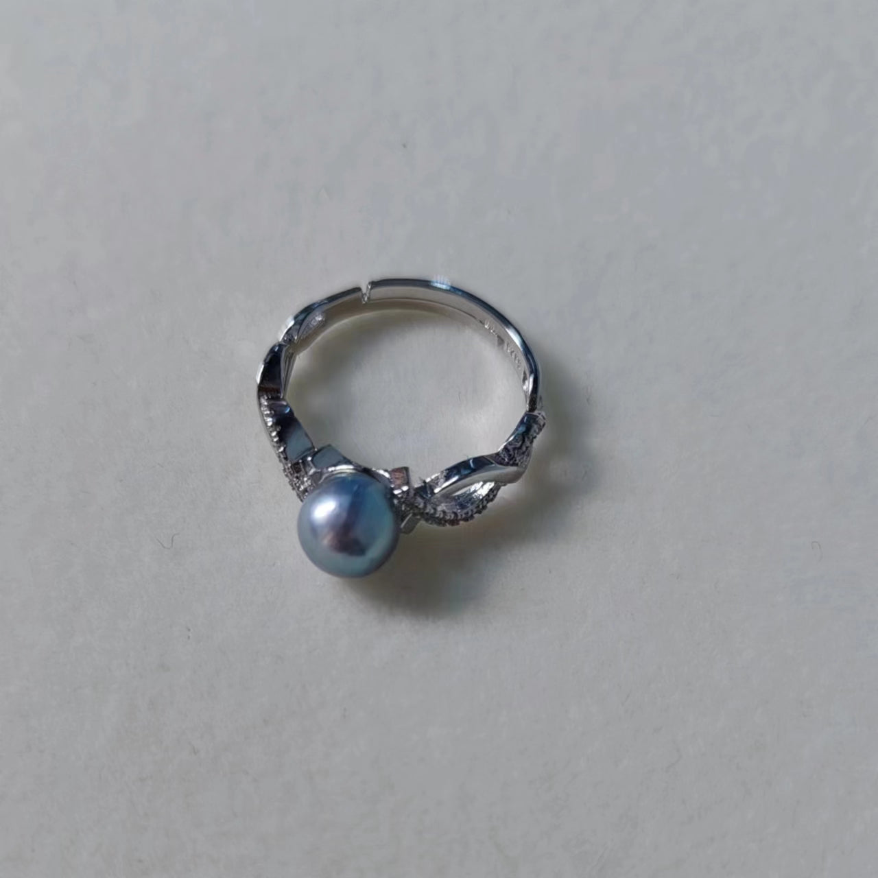 Madama Pearl Ring Sea Water Pearl 6-7mmm S925