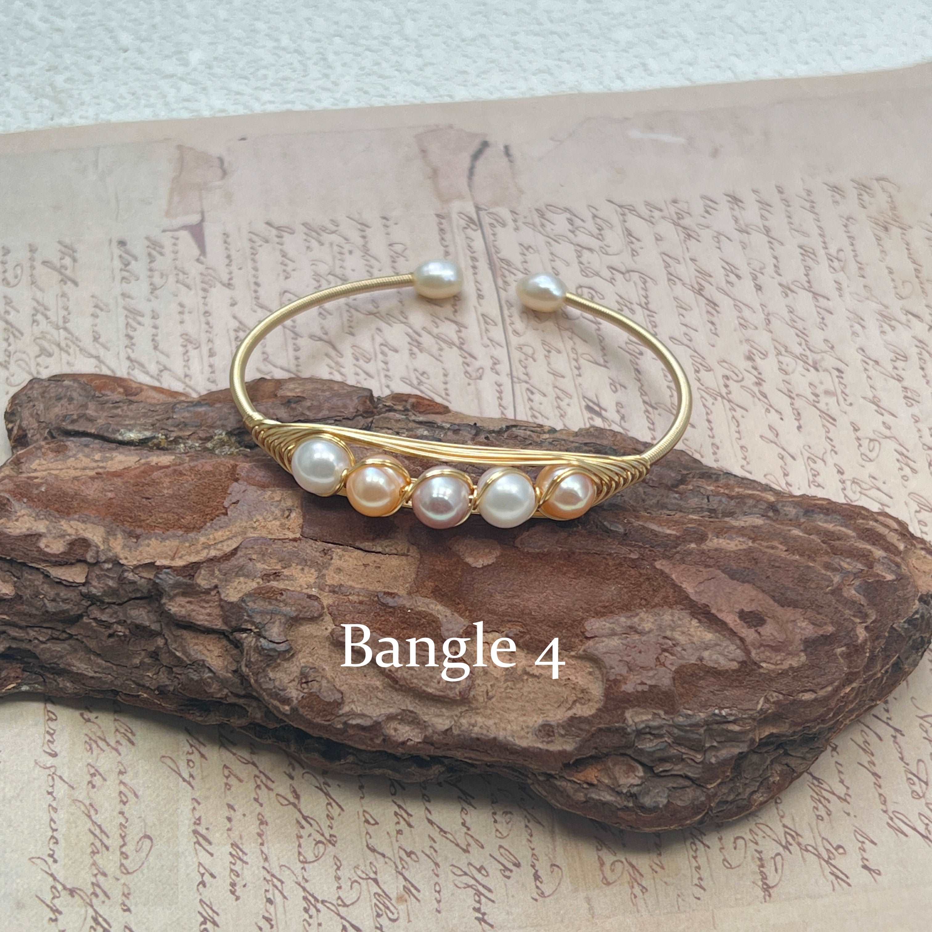 【Wire Wrapping Bangle】 Fresh Water Pearl Wire Wrapping Bangle